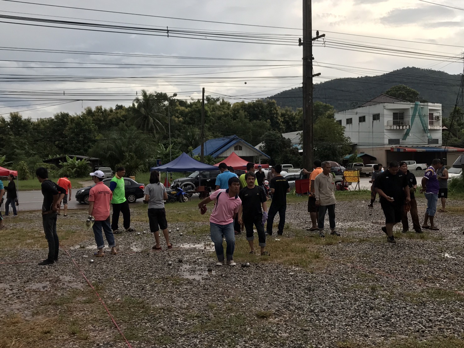 บรรยากาศการแข่งขันเปตองอำเภอด่านซ้ายจังหวัดเลย บรรยากาศการแข่งขันเปตองอำเภอด่านซ้ายจังหวัดเลย